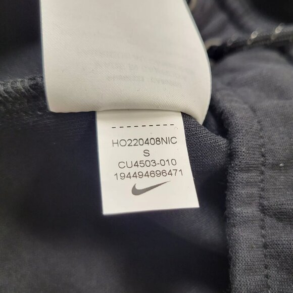 NIKE Tech Fleece Shorts Small Mens Black NSW Above The Knee . Condition … - Picture 13 of 13